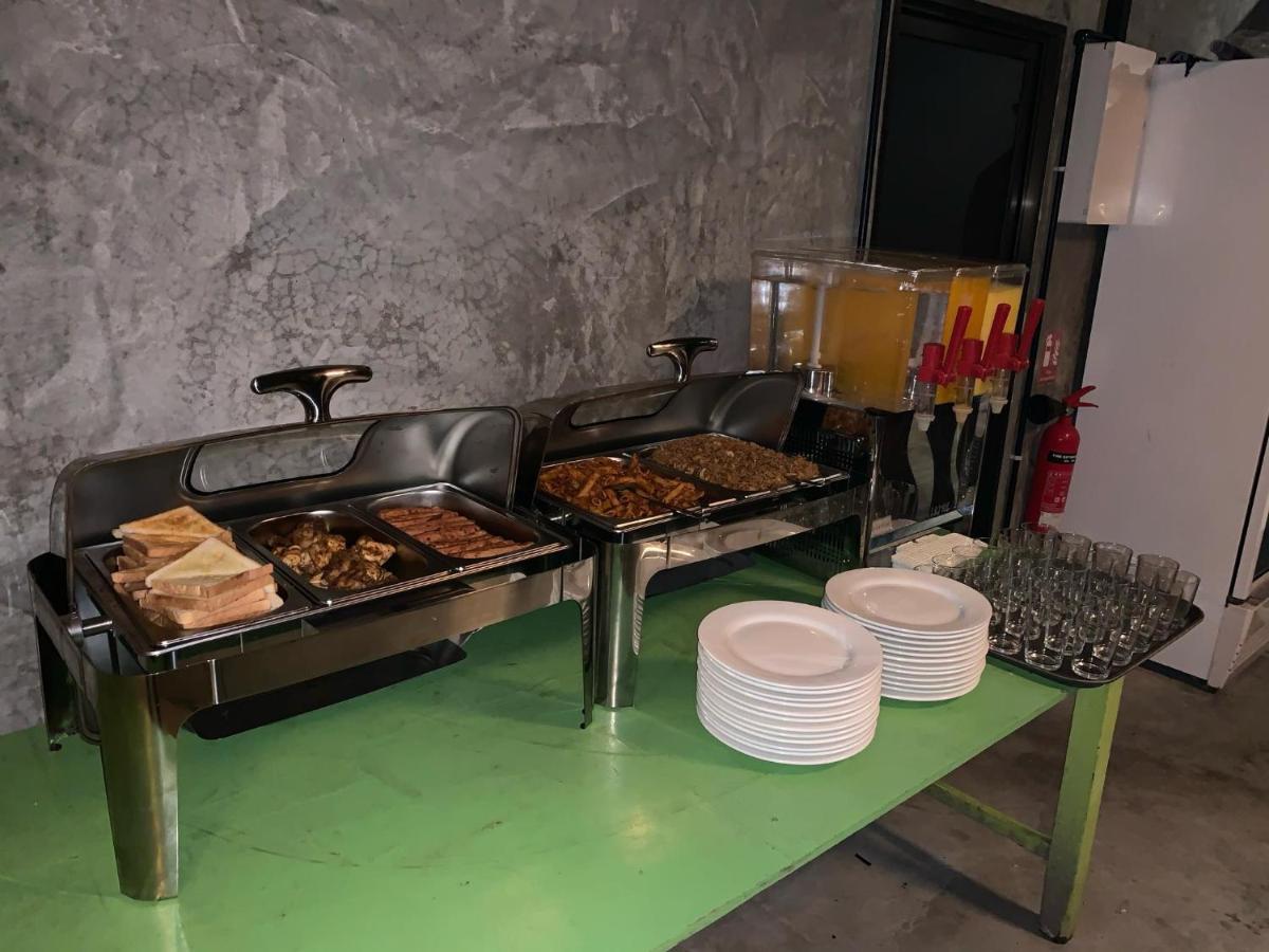 Ranauraa Inn Дифуши Екстериор снимка